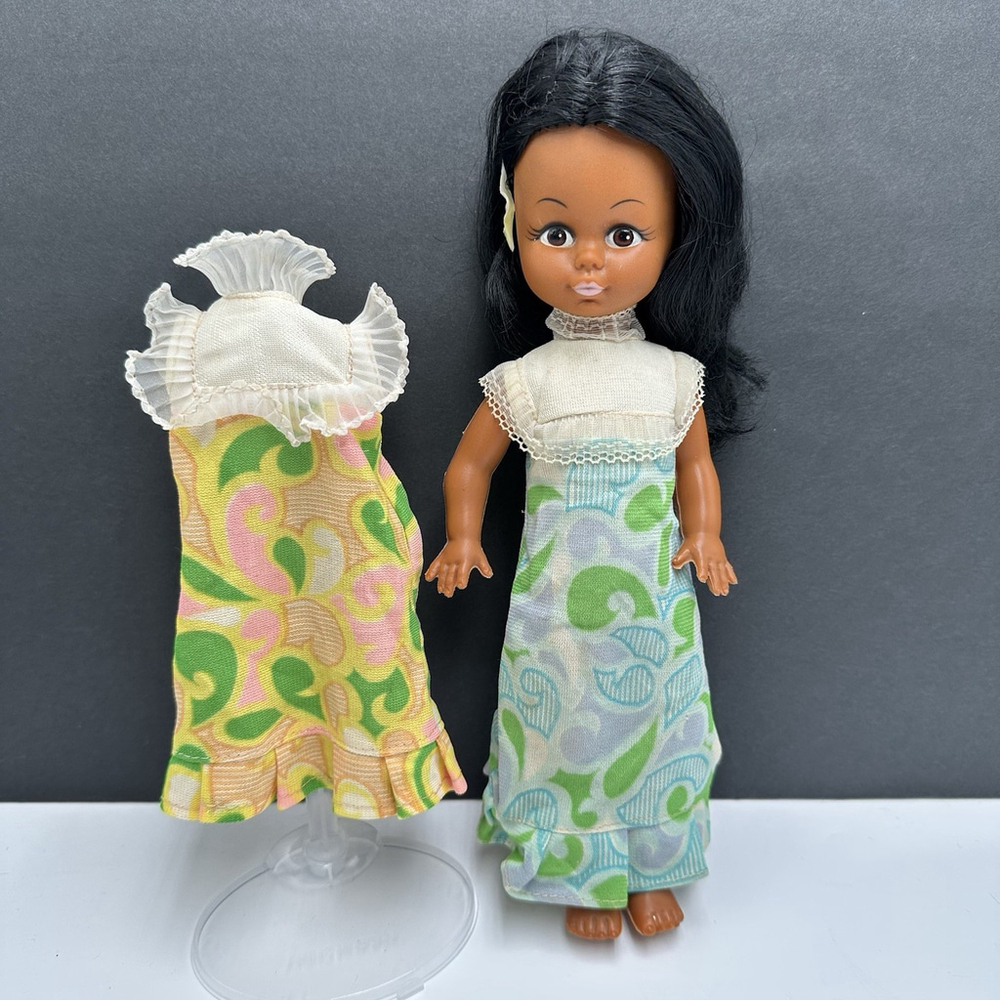 Vintage Hawaiian Doll Anekona Hawaii Souvenir 11.5” with Extra Dress